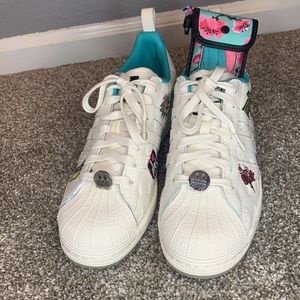 Brand new Arizona iced tea adidas shoes